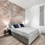 Carbonara Palace 3 - Luxury Comfort Under Medieval Towers Appartement
