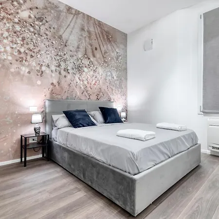 Apartment Carbonara Palace 3 - Luxury Comfort Under Medieval Towers