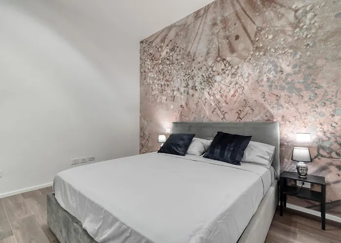 Carbonara Palace 3 - Luxury Comfort Under Medieval Towers